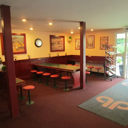 Quick Palace La Beaujoire 5*