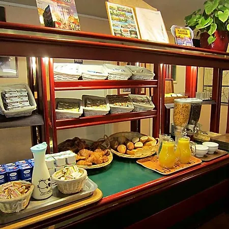 南特堡茹宫快捷酒店 酒店 5*