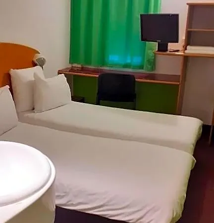 南特堡茹宫快捷酒店 酒店 5*