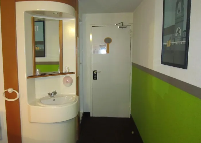 Quick Palace La Beaujoire Hotel 5*